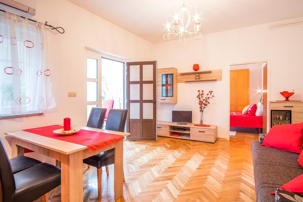 Guesthouse Villa Maria Malinska Kültér fotó